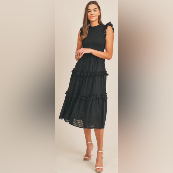 Mabel black maxi dress - Picture 3 of 10